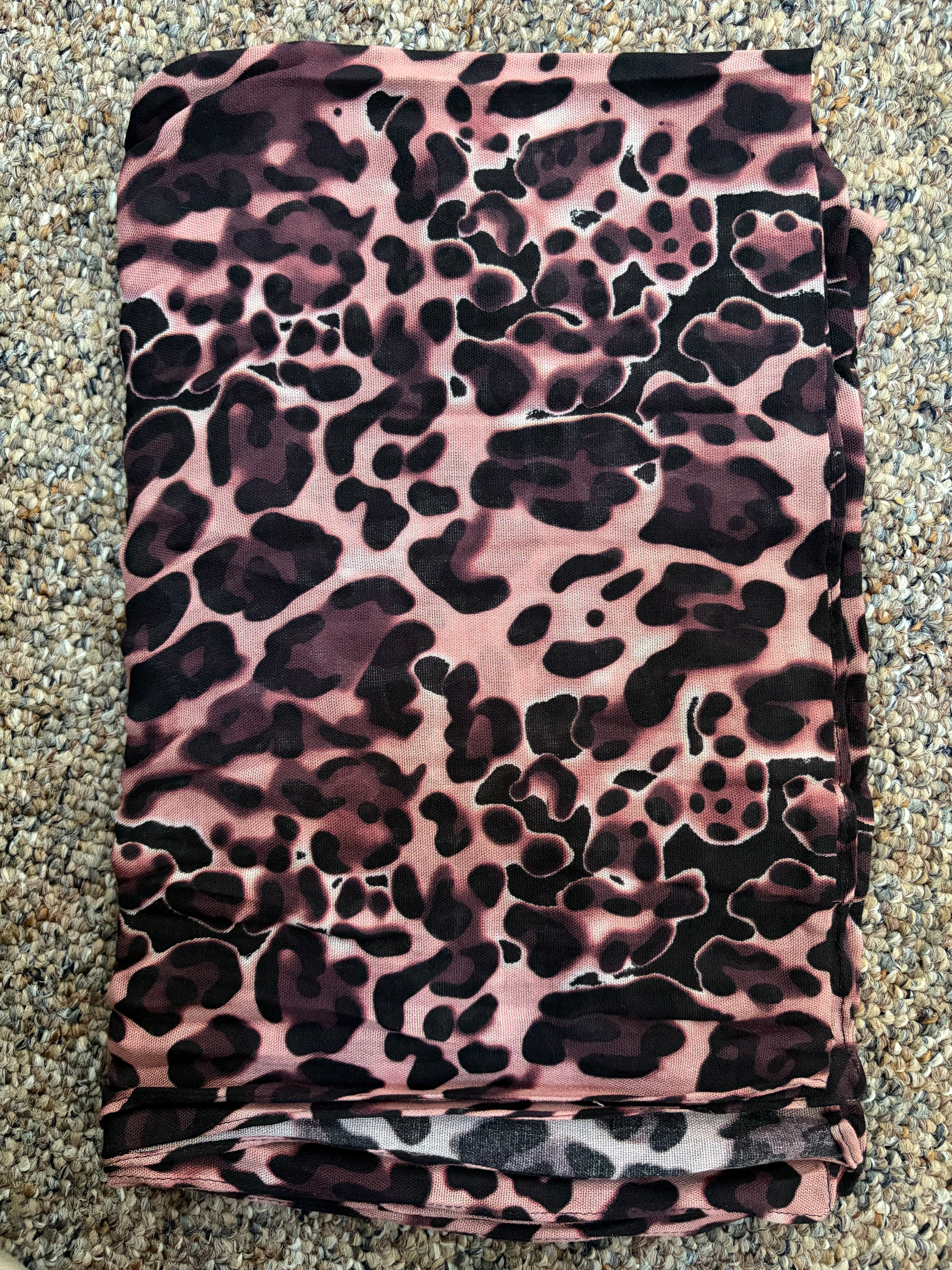 Modal Hijab Leopard Print