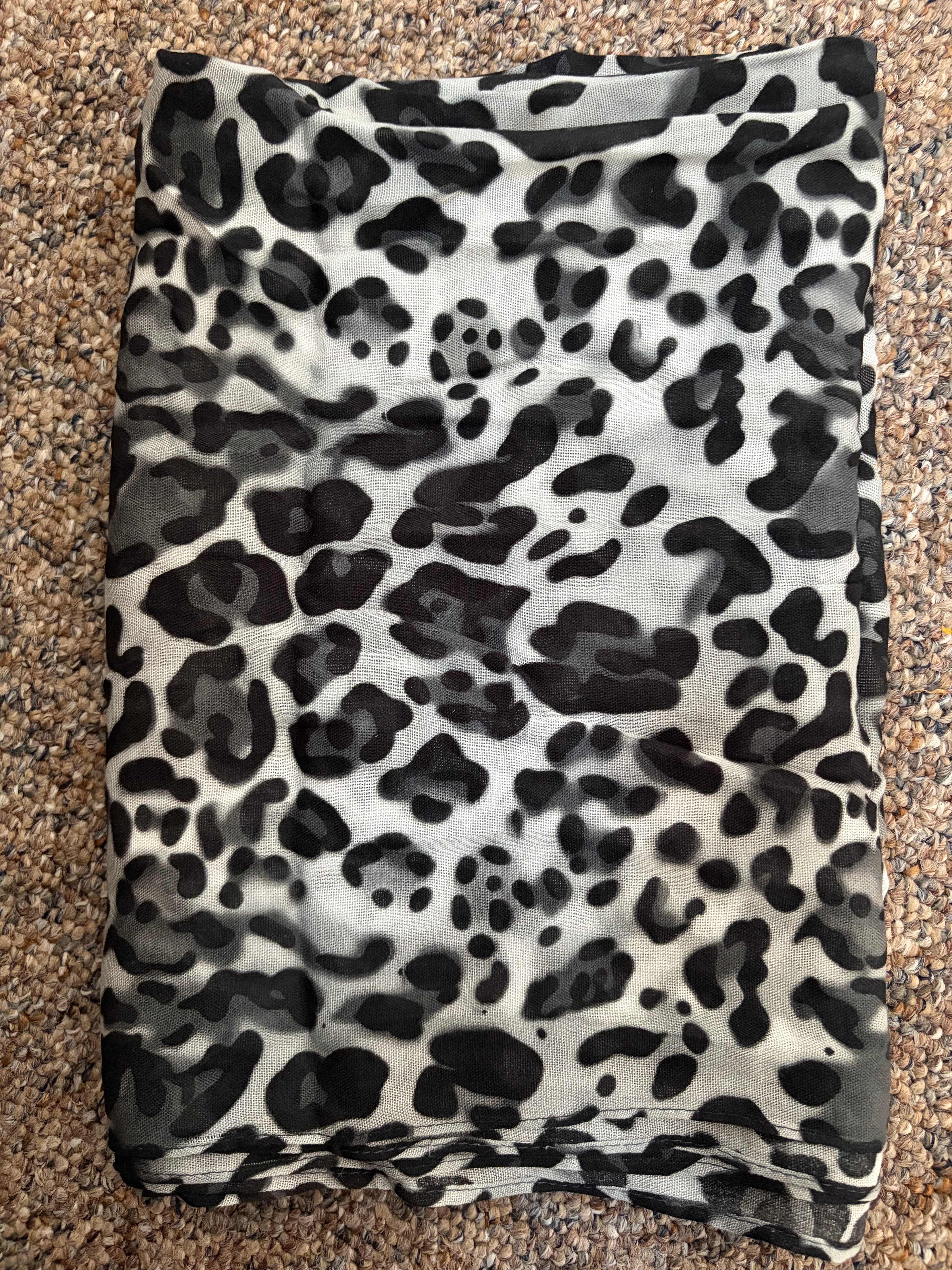 Modal Hijab Leopard Print