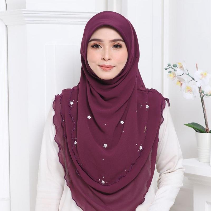 ADULTS Instant Hijab with 3 Layered Design Easy to wear and looks elegant Solid Color MUSLIMAH