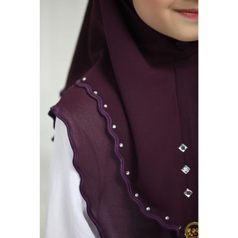 Soft Chiffon Muslim One Piece Pull On Instant Hijab Scarves - Available in Various Colors with Lace Detail for Ramadhan and Eid