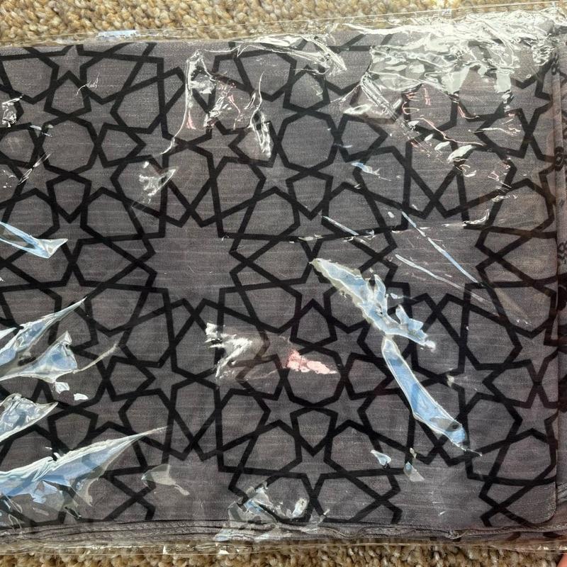 Shimmering Printed Shawl Hijab for Ramadan Eid - Elegant Design with Colorful Patterns, Lightweight Women's Hijab, Easy to Wear and Wash