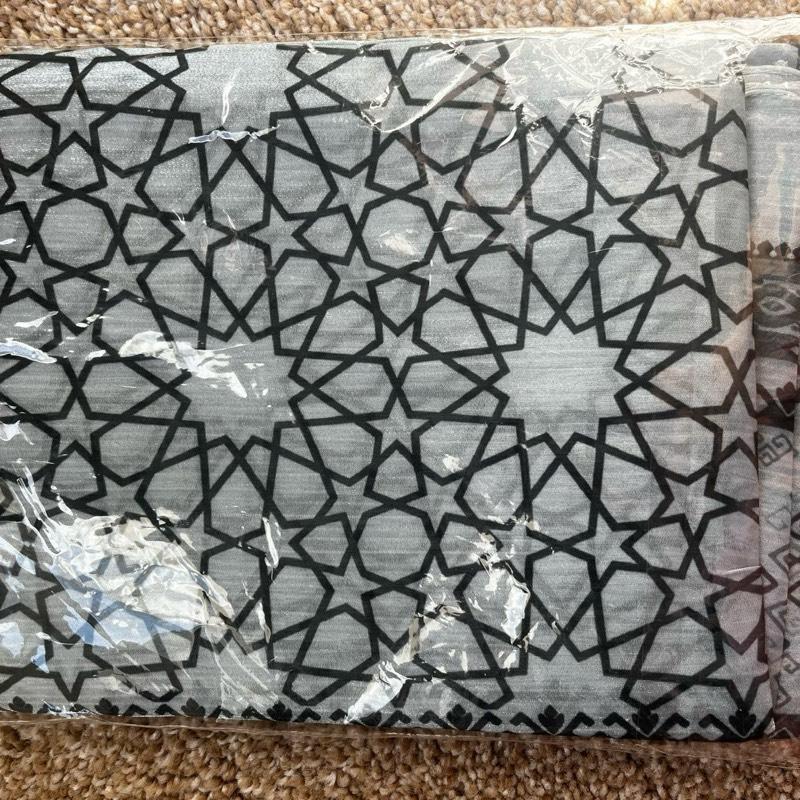 Shimmering Printed Shawl Hijab for Ramadan Eid - Elegant Design with Colorful Patterns, Lightweight Women's Hijab, Easy to Wear and Wash