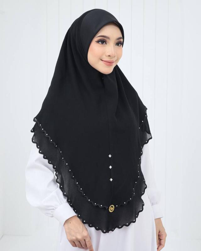 Instant Two-Layer Lace Chiffon Hijab with Stones