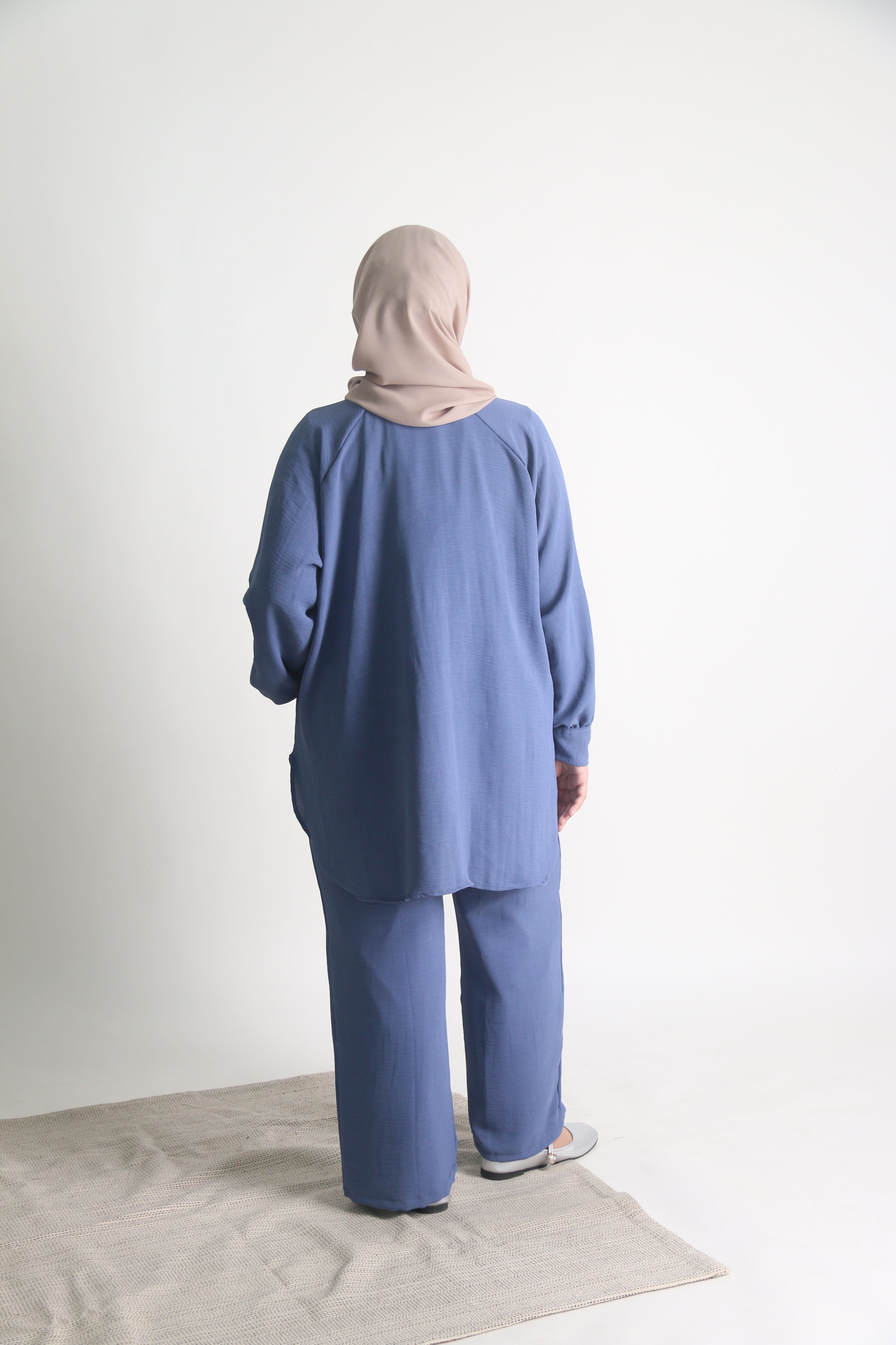 Women's Ironless CEY Crepe Set