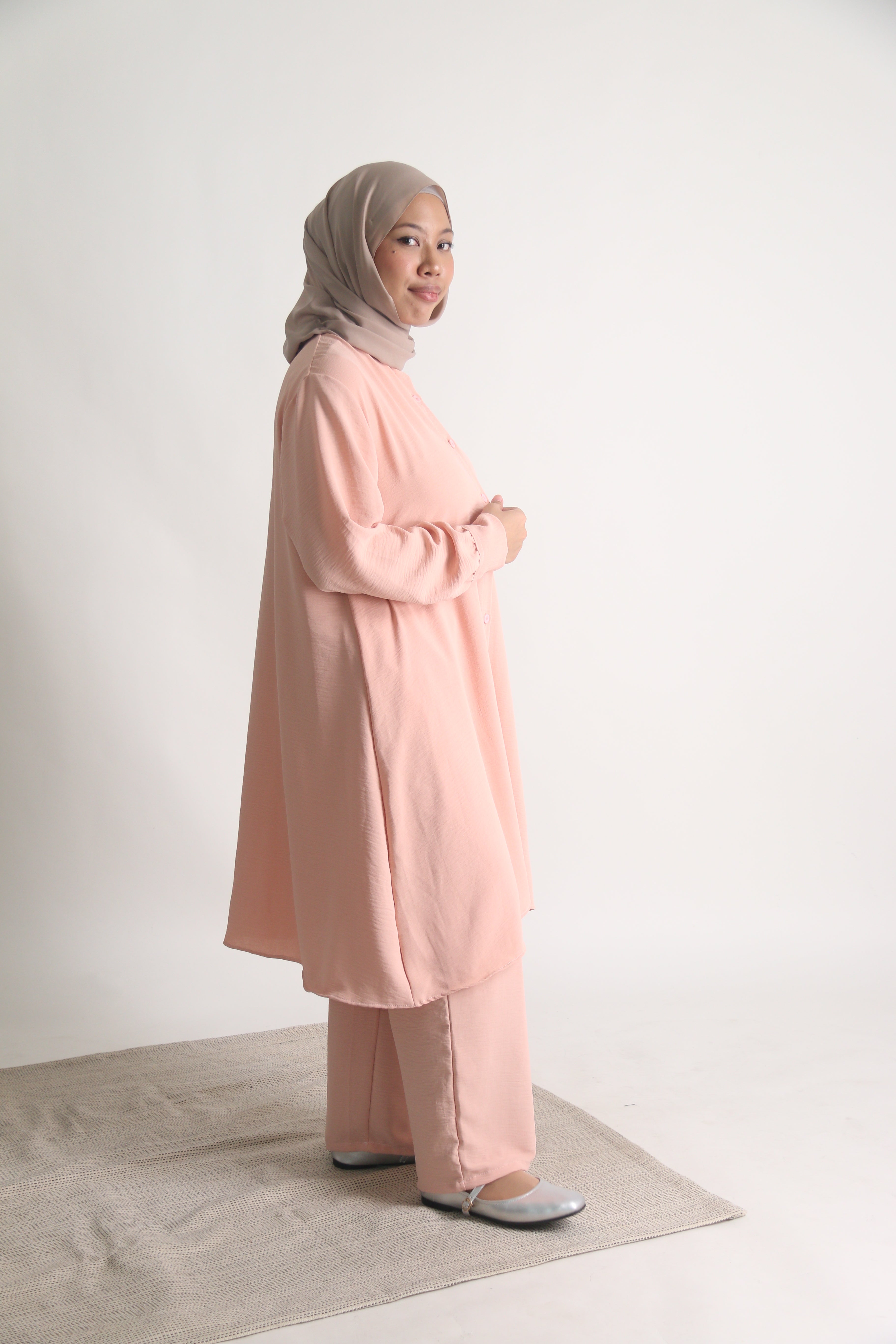 Women's Ironless 2 Pieces Suit Outfit Long Set Cey Crepe (Peach)