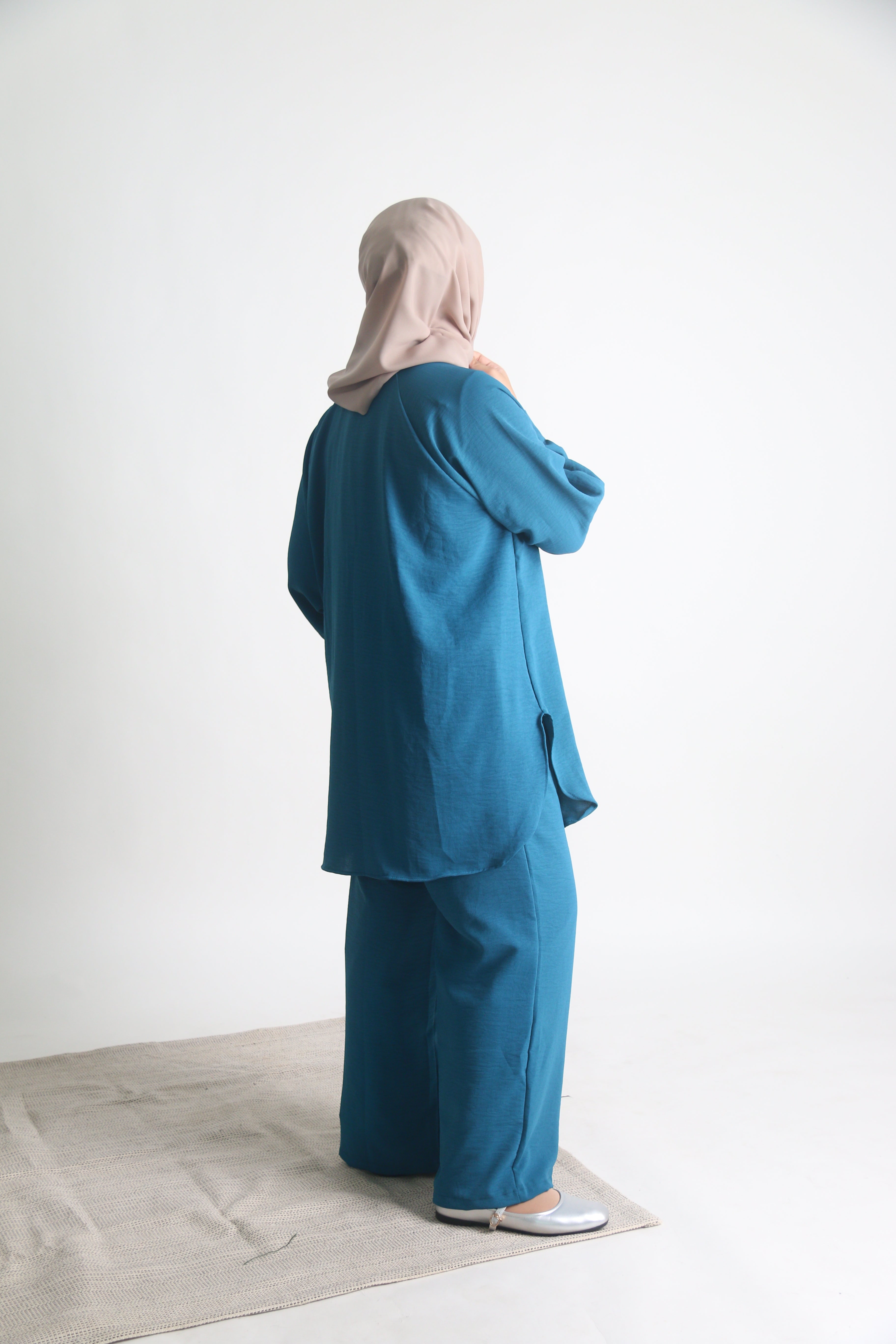 Women's Ironless 2 Pieces Suit Outfit Set Cey Crepe (Teal)