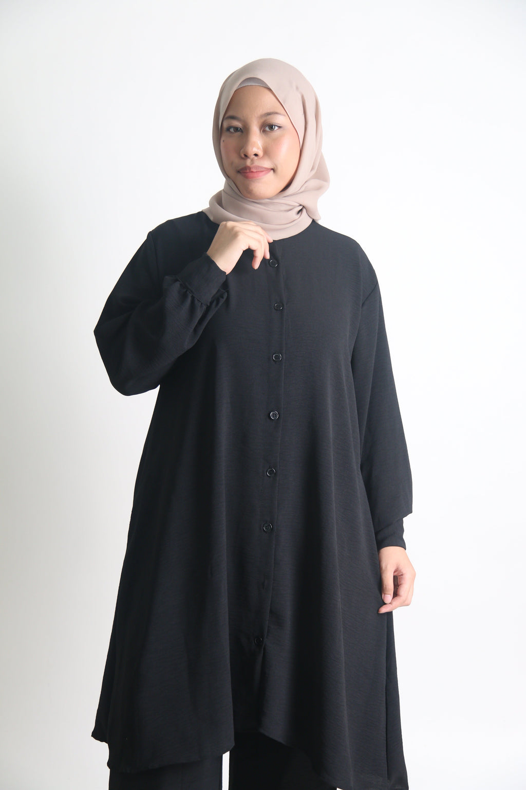 Women's Ironless 2 Pieces Outfit Long Set (Black)