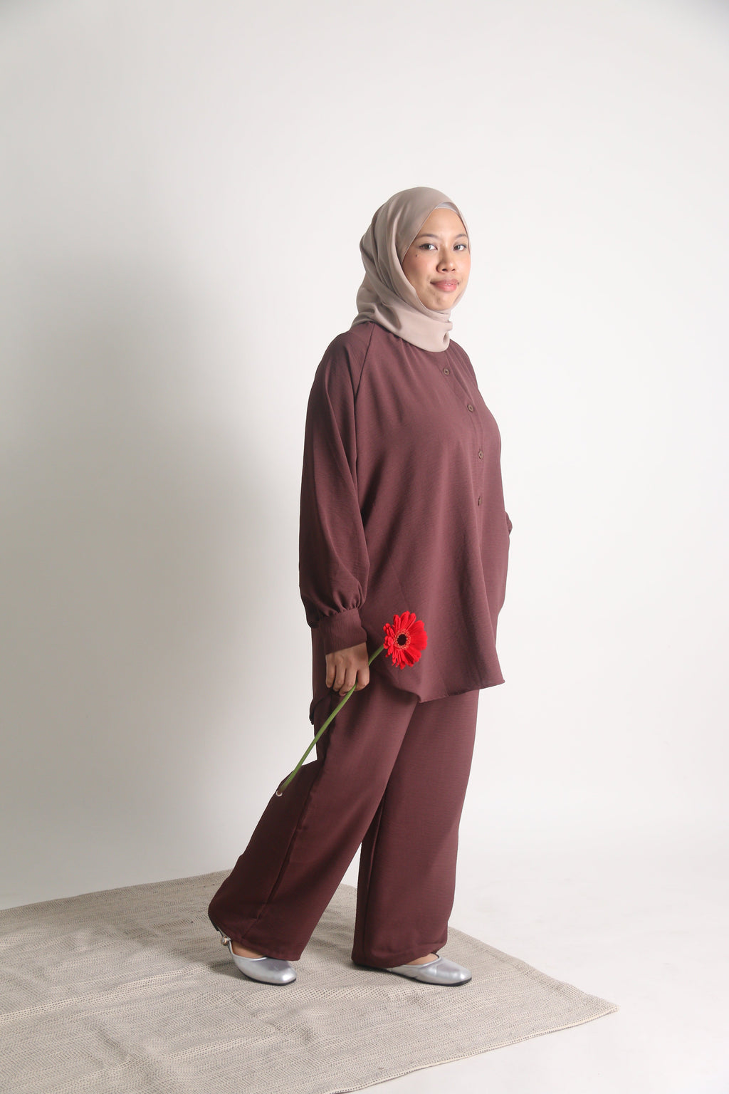 Women's Ironless 2 Pieces Outfit Set (Burgundy)