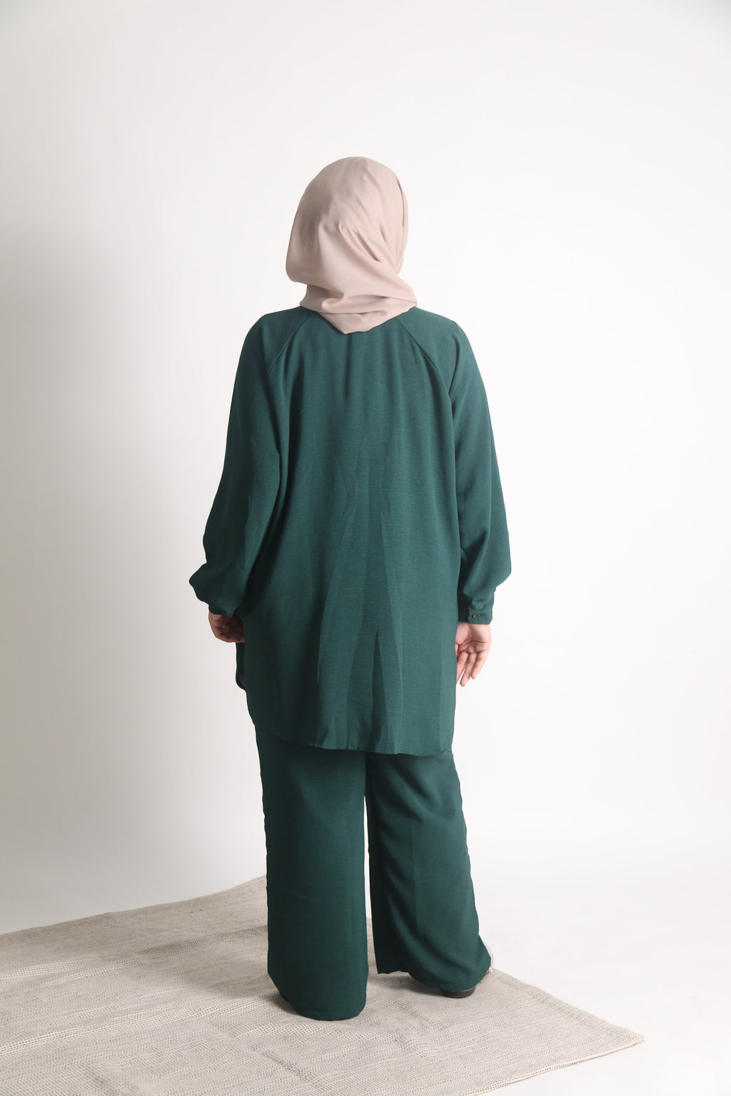 Women's Ironless 2 Pieces Outfit Set (Dark Green)