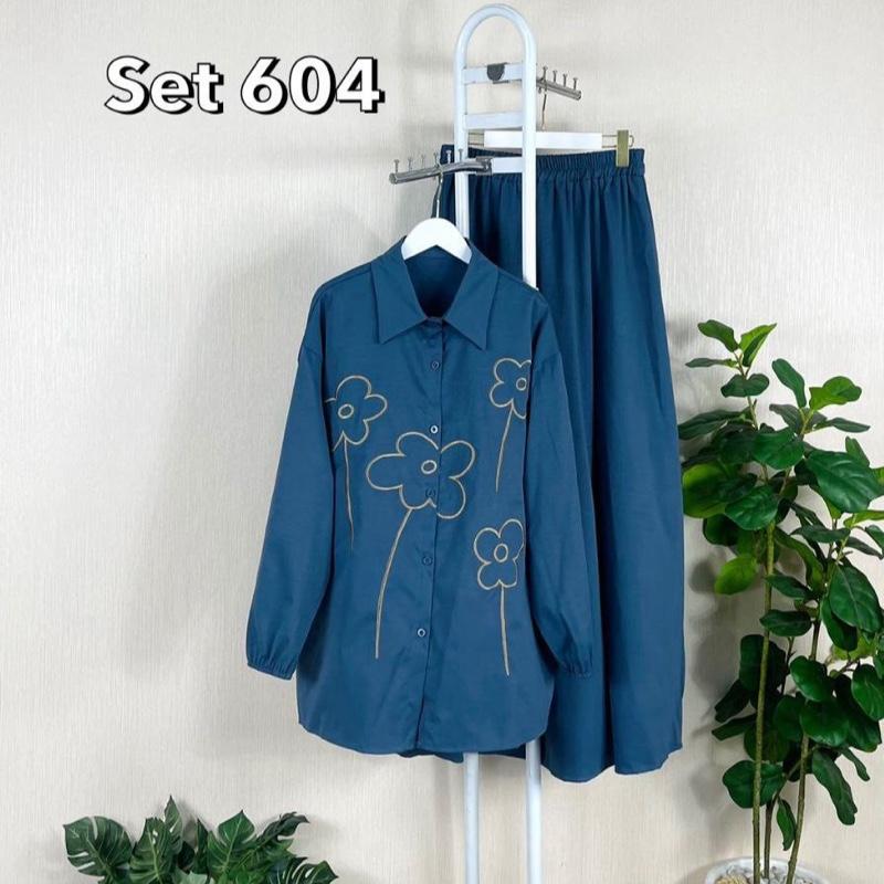 2 Piece Clothes Set with Dress Skirt in Soft Fabric and Stylish Design