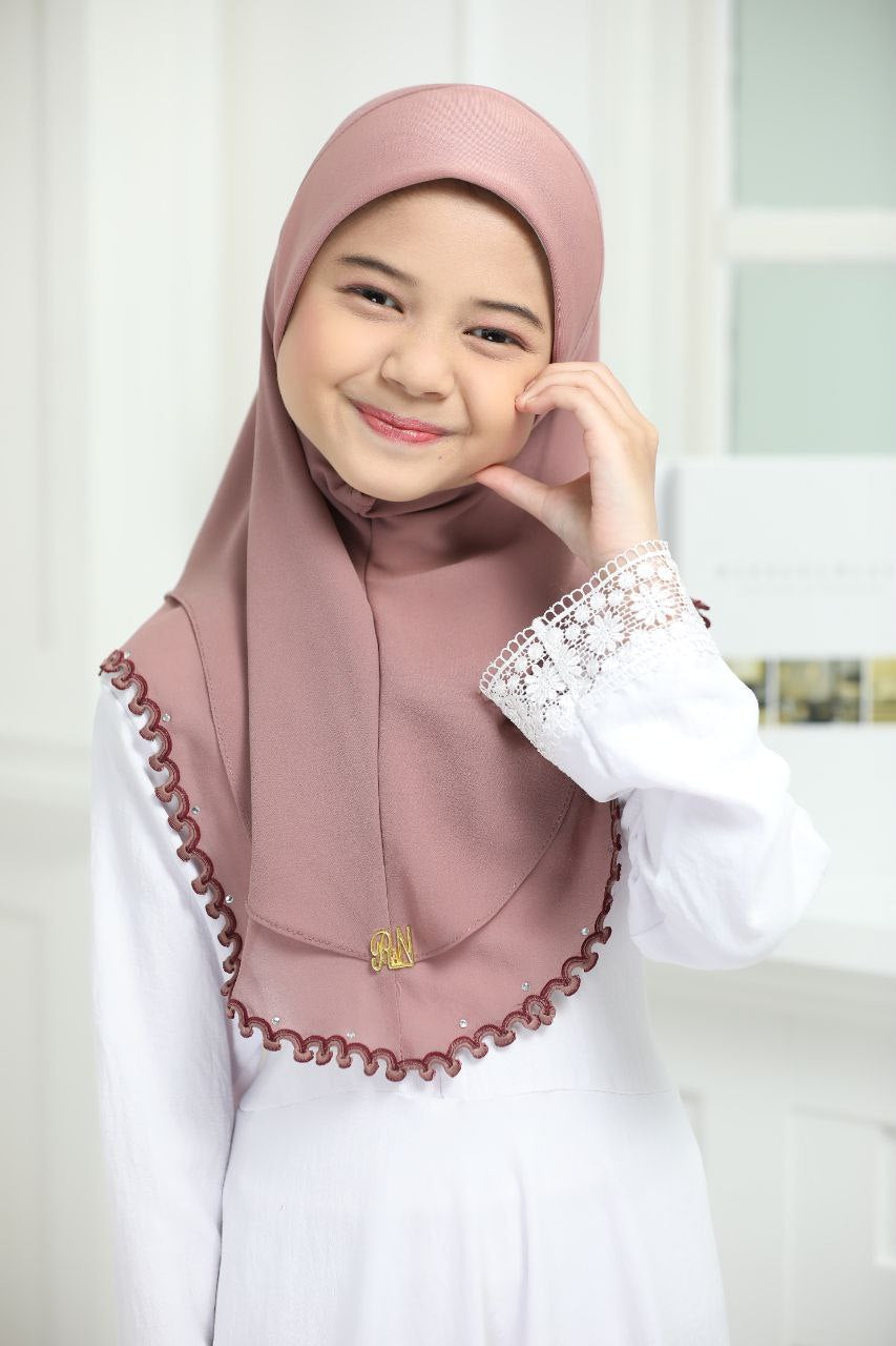 Qaisara Instant chiffon kids hijab