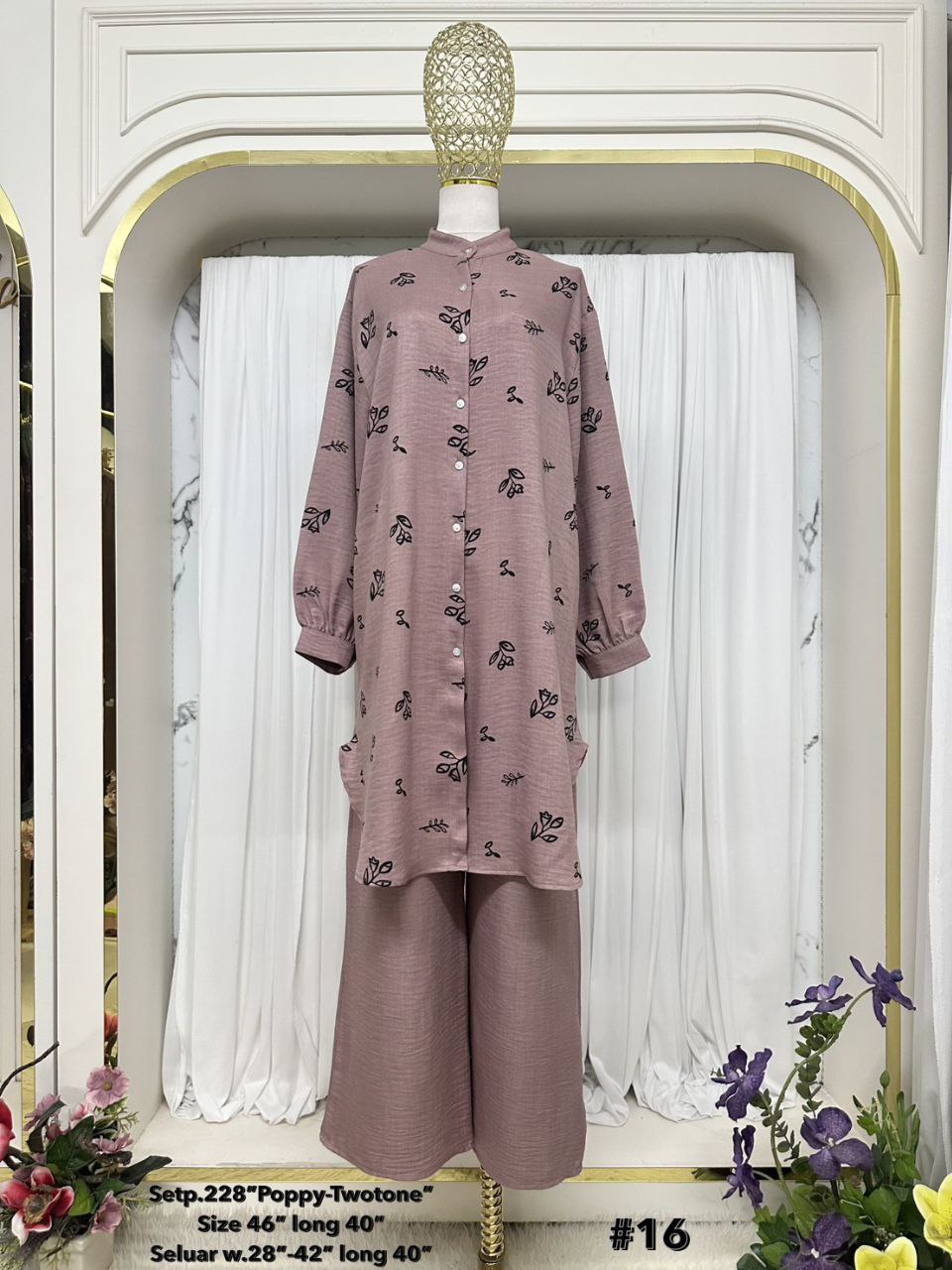 2 Pieces Set Blouse and Pants with floral design