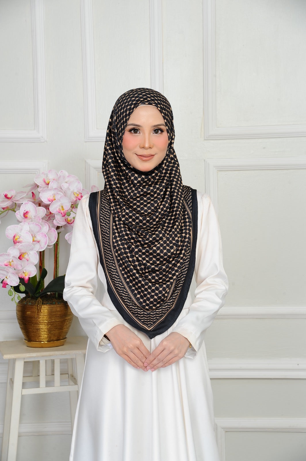 Kufiyyeh Instant V Shape Hijab