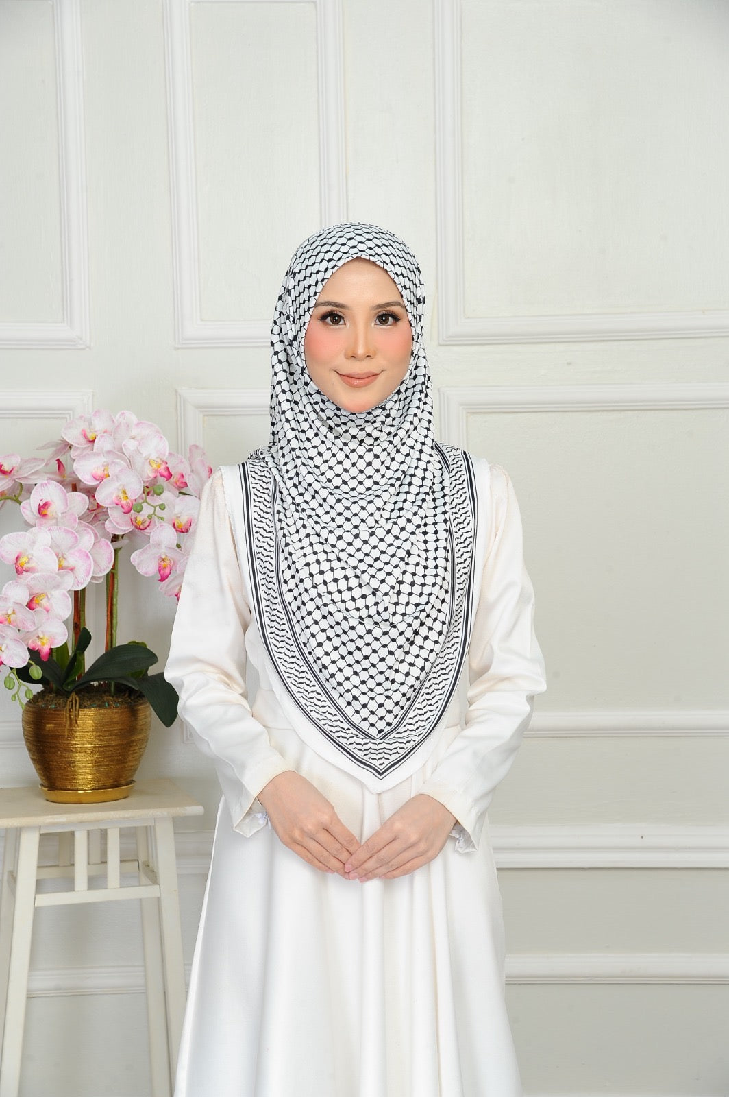 Kufiyyeh Instant V Shape Hijab