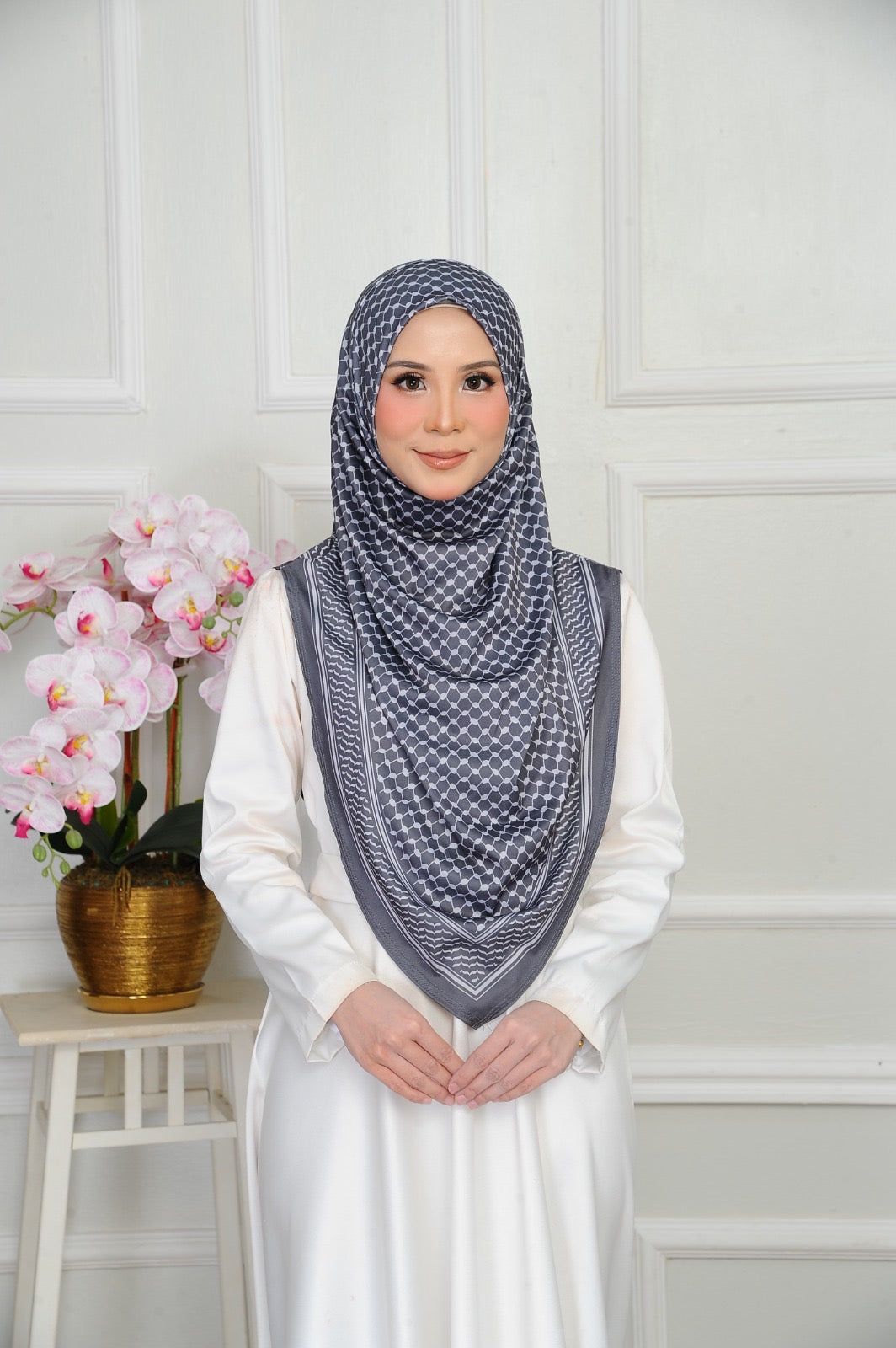 Kufiyyeh Instant V Shape Hijab
