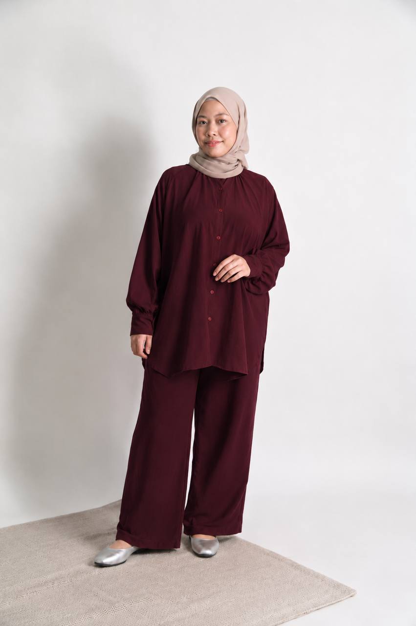 Kawthar Women's Button Short Ironless 2 Pieces Outfit Set (Dark Maroon)