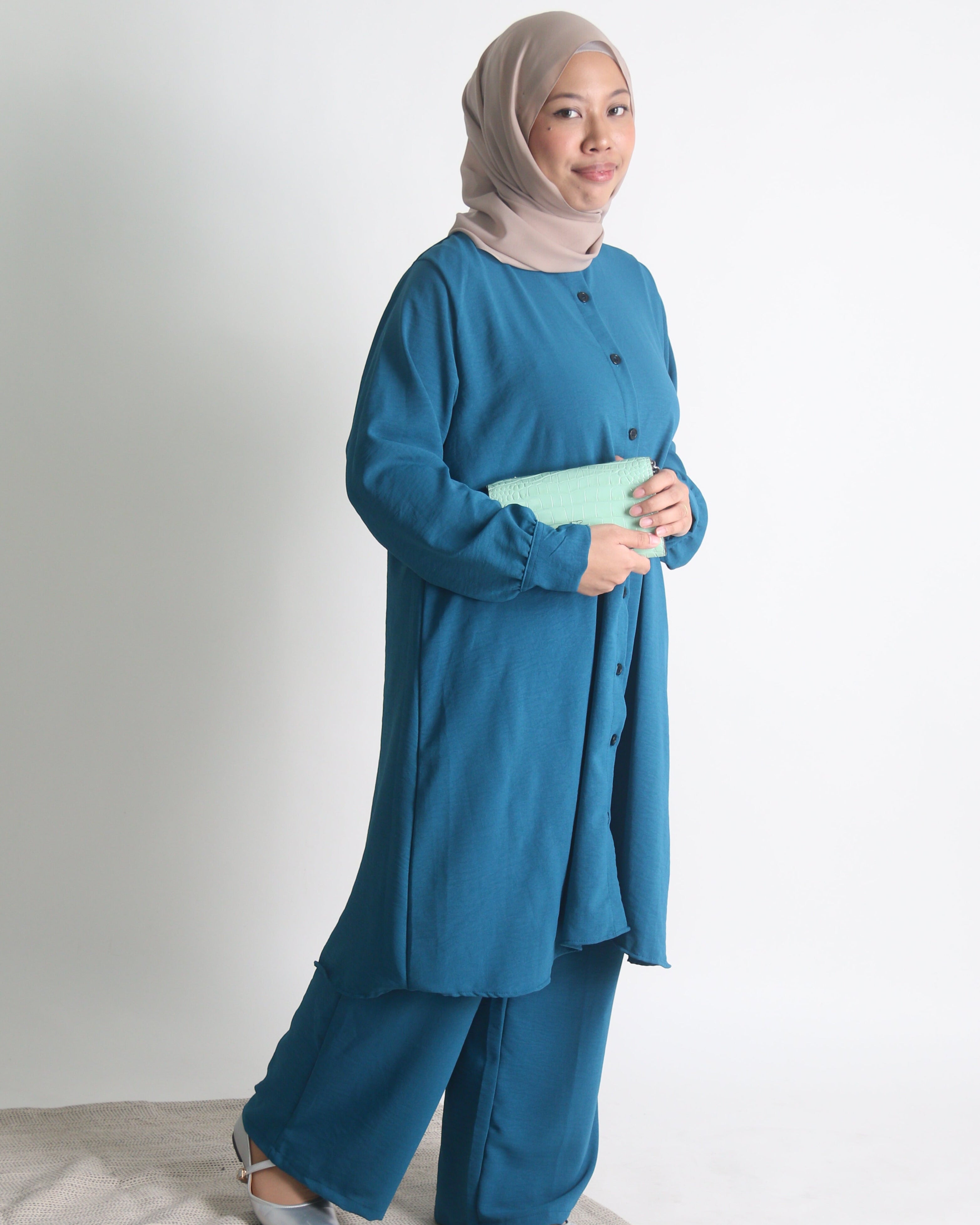Women's Ironless 2 Pieces Outfit Set Long (Teal)