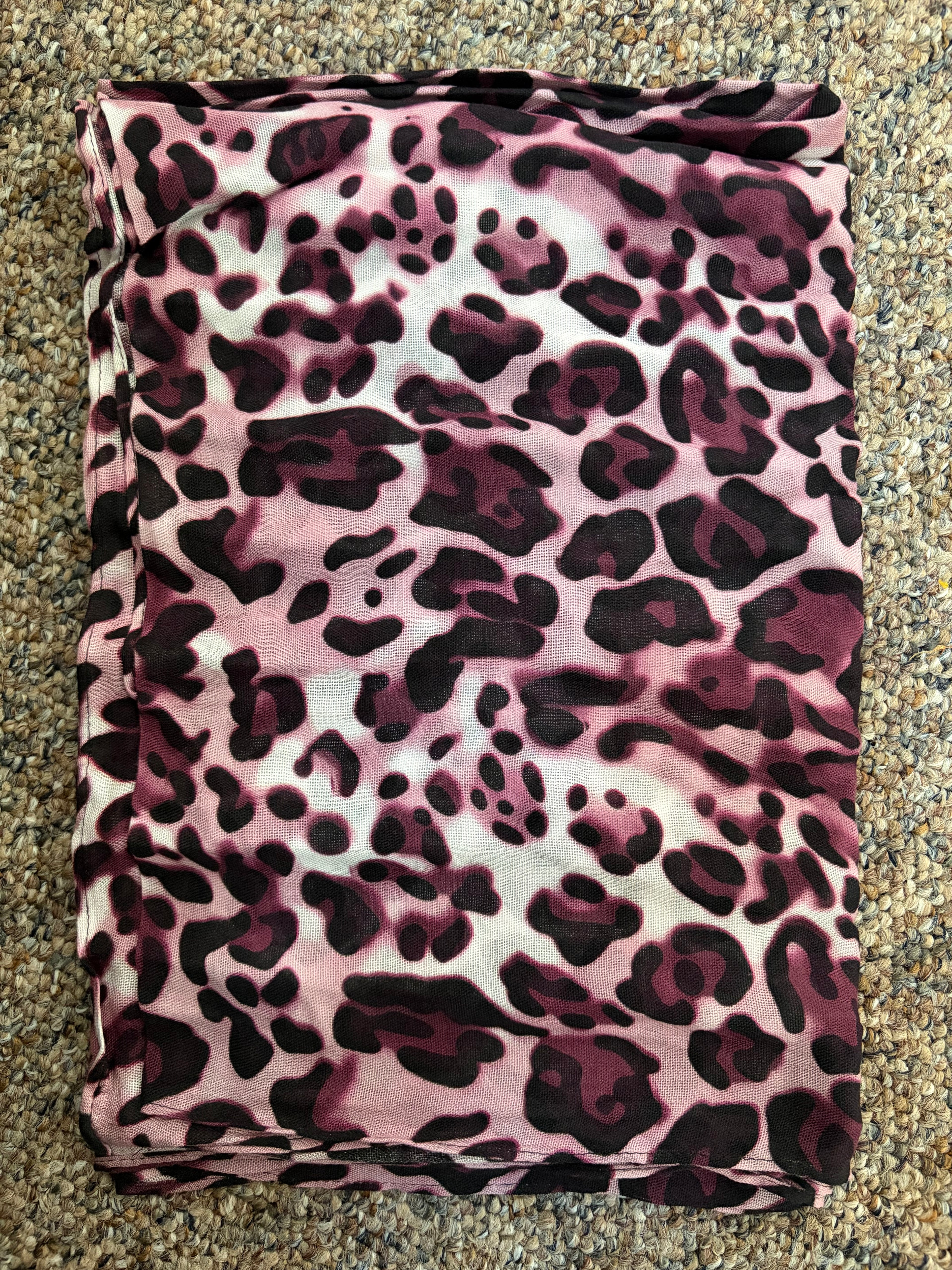 Modal Hijab Leopard Print