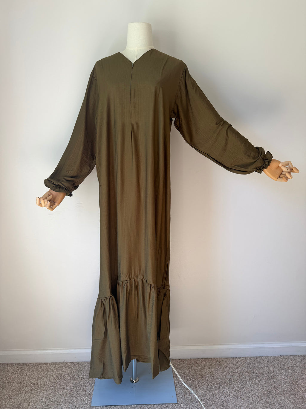 Tasnym Zipper Premium Modest Linen Abaya Dress for Muslim Women | Breathable Long Sleeve Loose Fit Maxi Dress for Everyday Wear, Ramadan,Eid & breastfeeding friendly