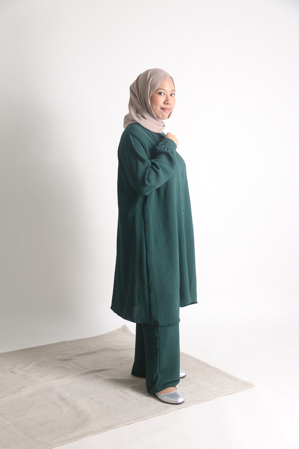 Women's Ironless 2 Pieces Outfit Long Set (Dark Green)