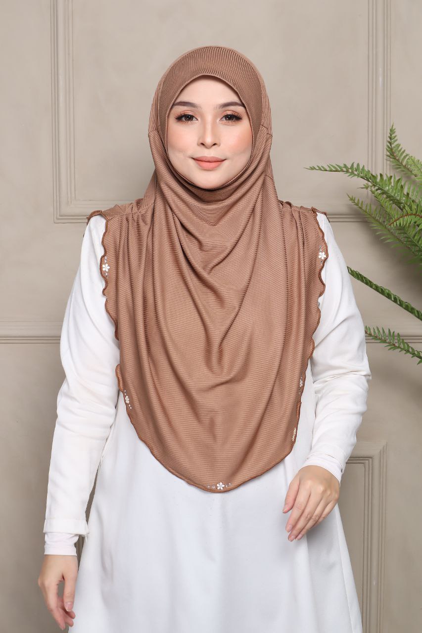 Instant Hijab Cotton Ribbed Dalila with cute floral at side