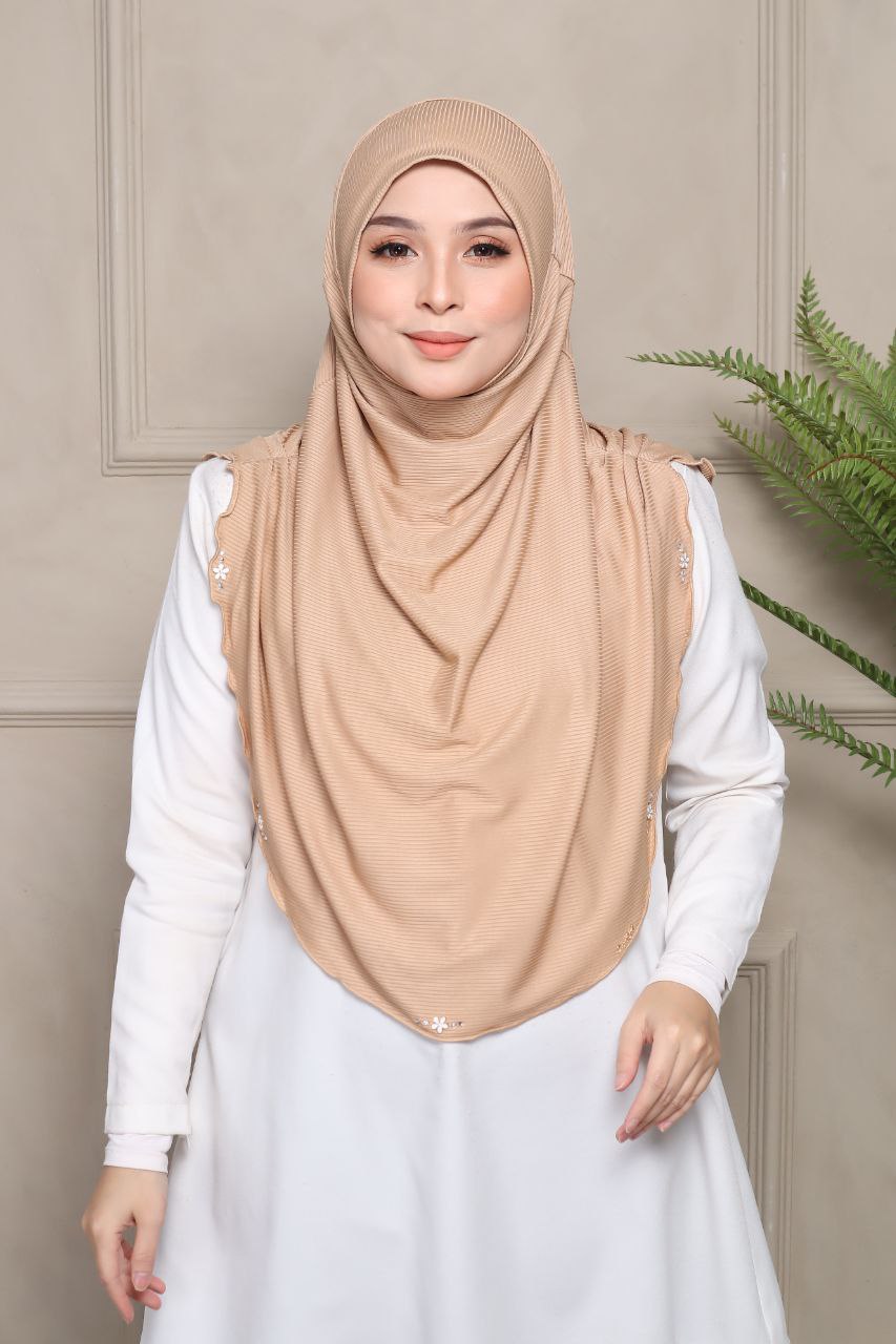 Instant Hijab Cotton Ribbed Dalila with cute floral at side