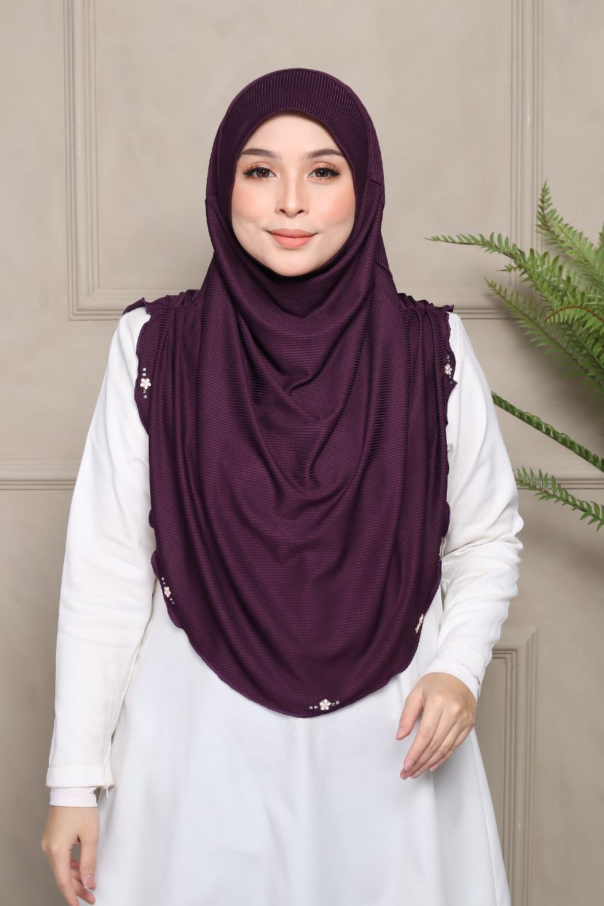 Instant Hijab Cotton Ribbed Dalila with cute floral at side