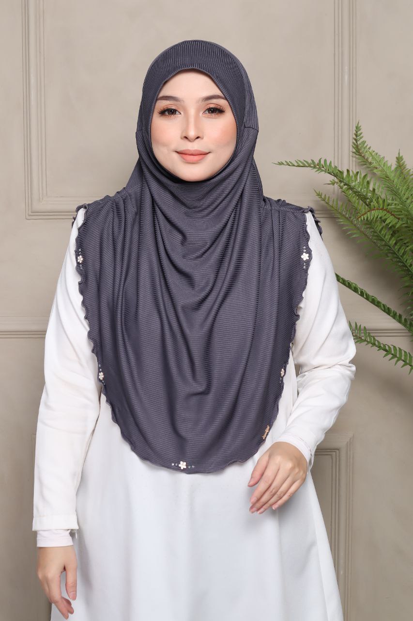 Instant Hijab Cotton Ribbed Dalila with cute floral at side
