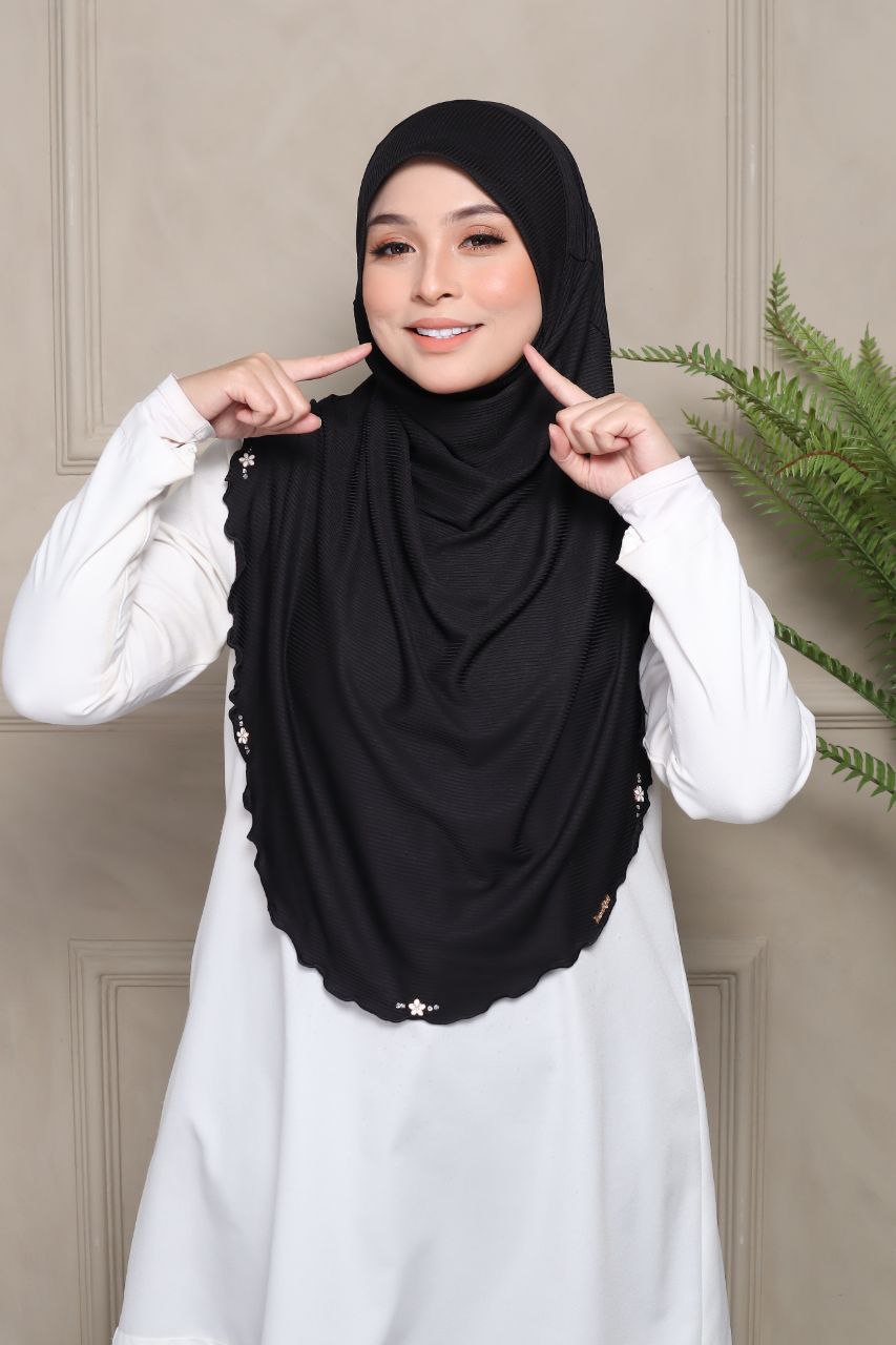 Instant Hijab Cotton Ribbed Dalila with cute floral at side