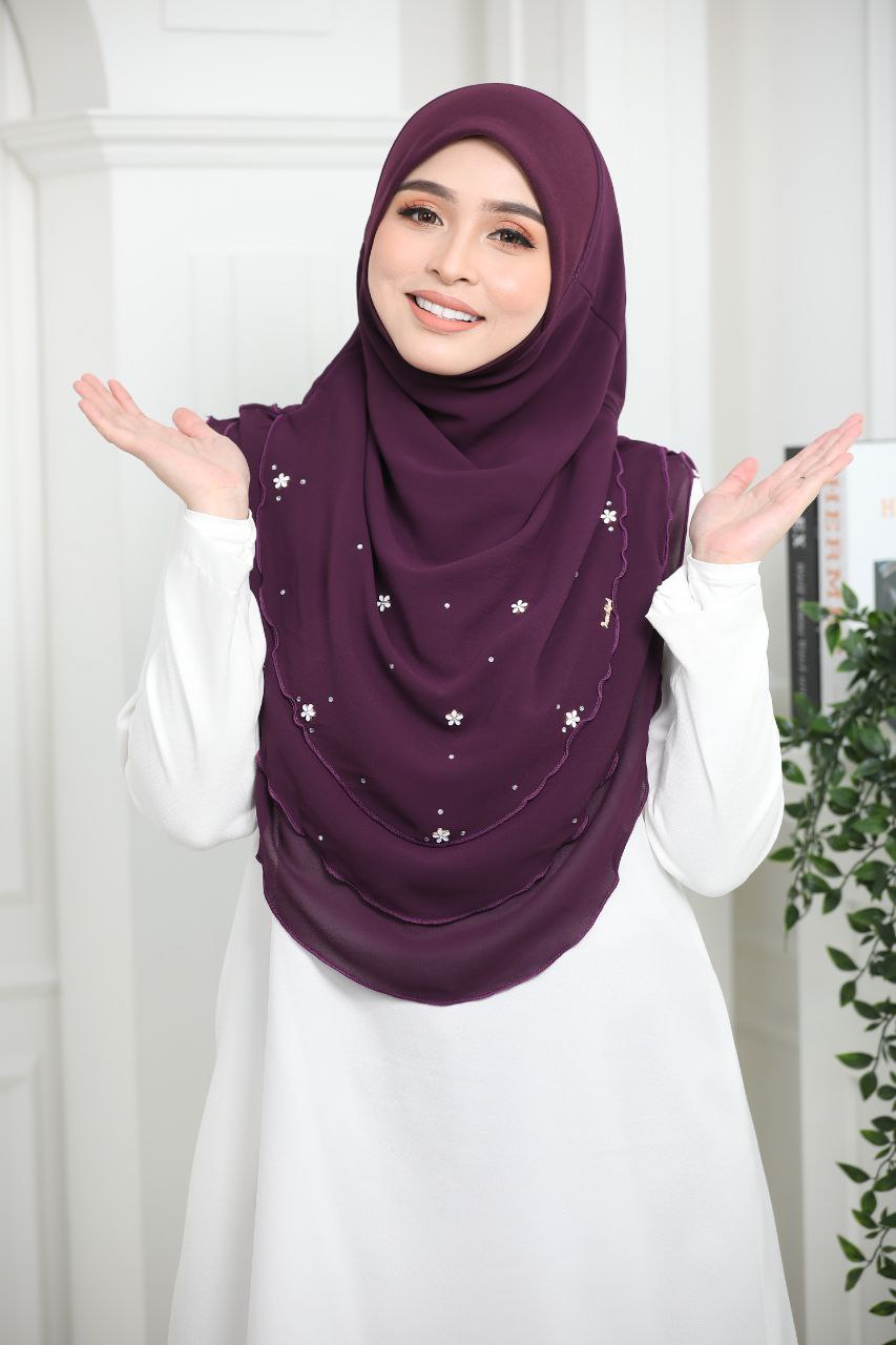 ADULTS Instant Hijab with 3 Layered Design Easy to wear and looks elegant Solid Color MUSLIMAH