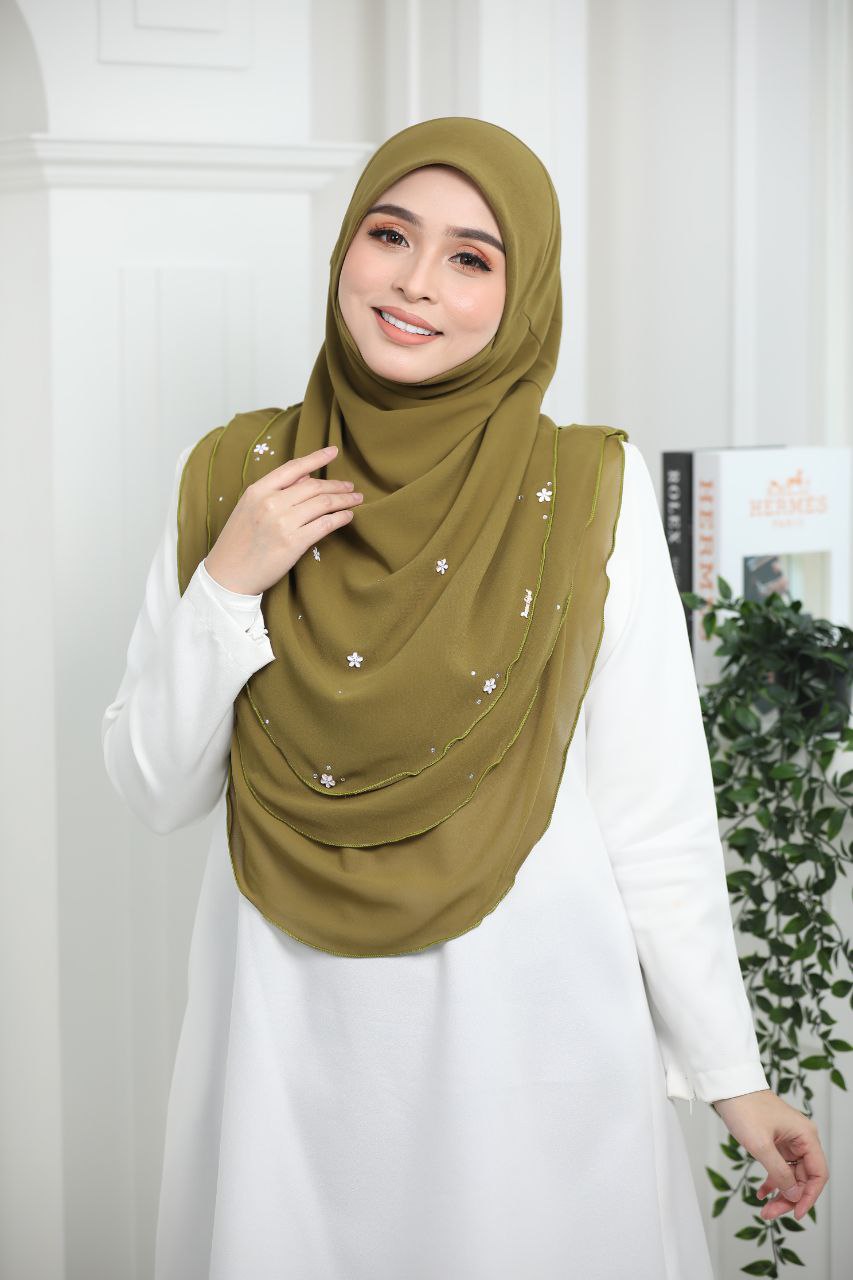 ADULTS Instant Hijab with 3 Layered Design Easy to wear and looks elegant Solid Color MUSLIMAH