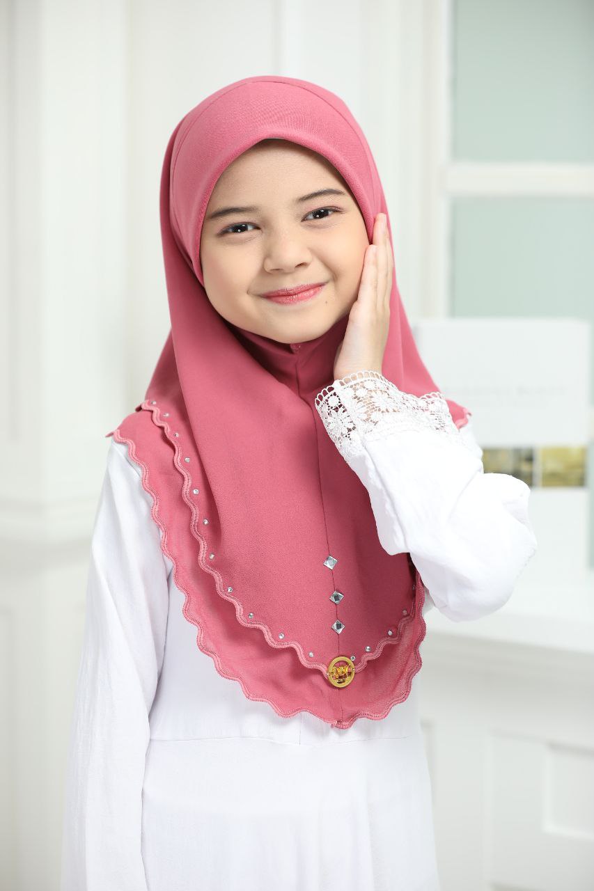 Soft Chiffon Muslim One Piece Pull On Instant Hijab Scarves - Available in Various Colors with Lace Detail for Ramadhan and Eid
