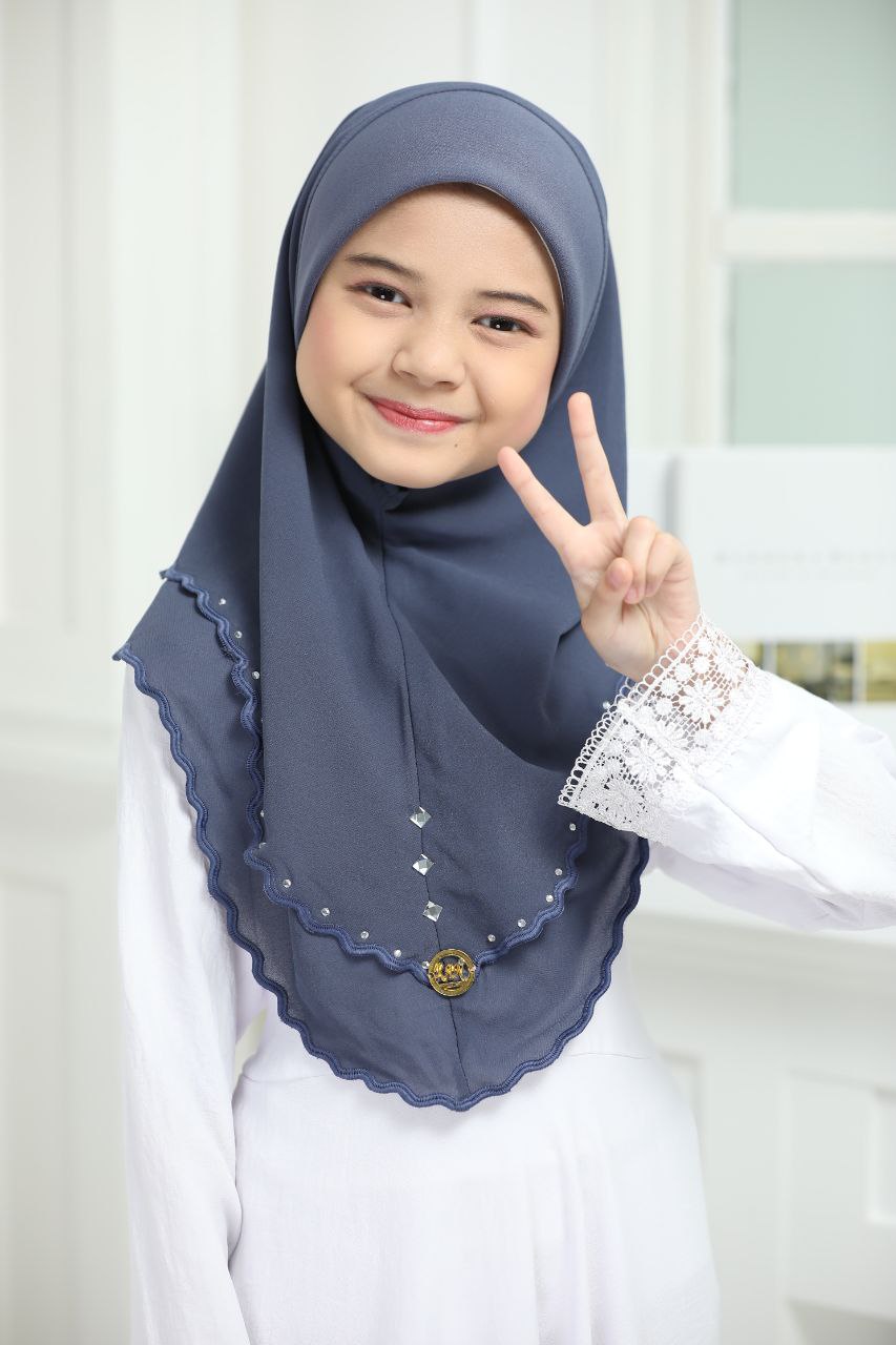 Soft Chiffon Muslim One Piece Pull On Instant Hijab Scarves - Available in Various Colors with Lace Detail for Ramadhan and Eid