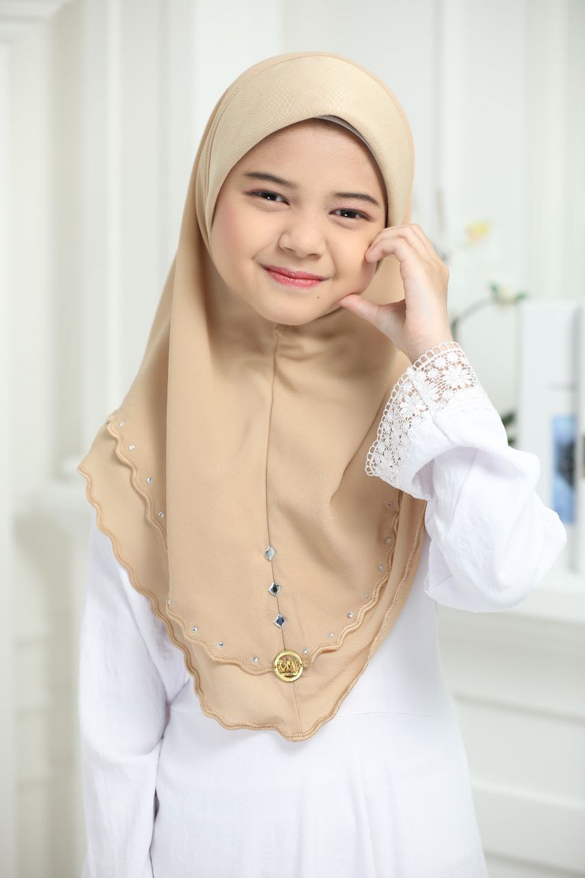 Soft Chiffon Muslim One Piece Pull On Instant Hijab Scarves - Available in Various Colors with Lace Detail for Ramadhan and Eid