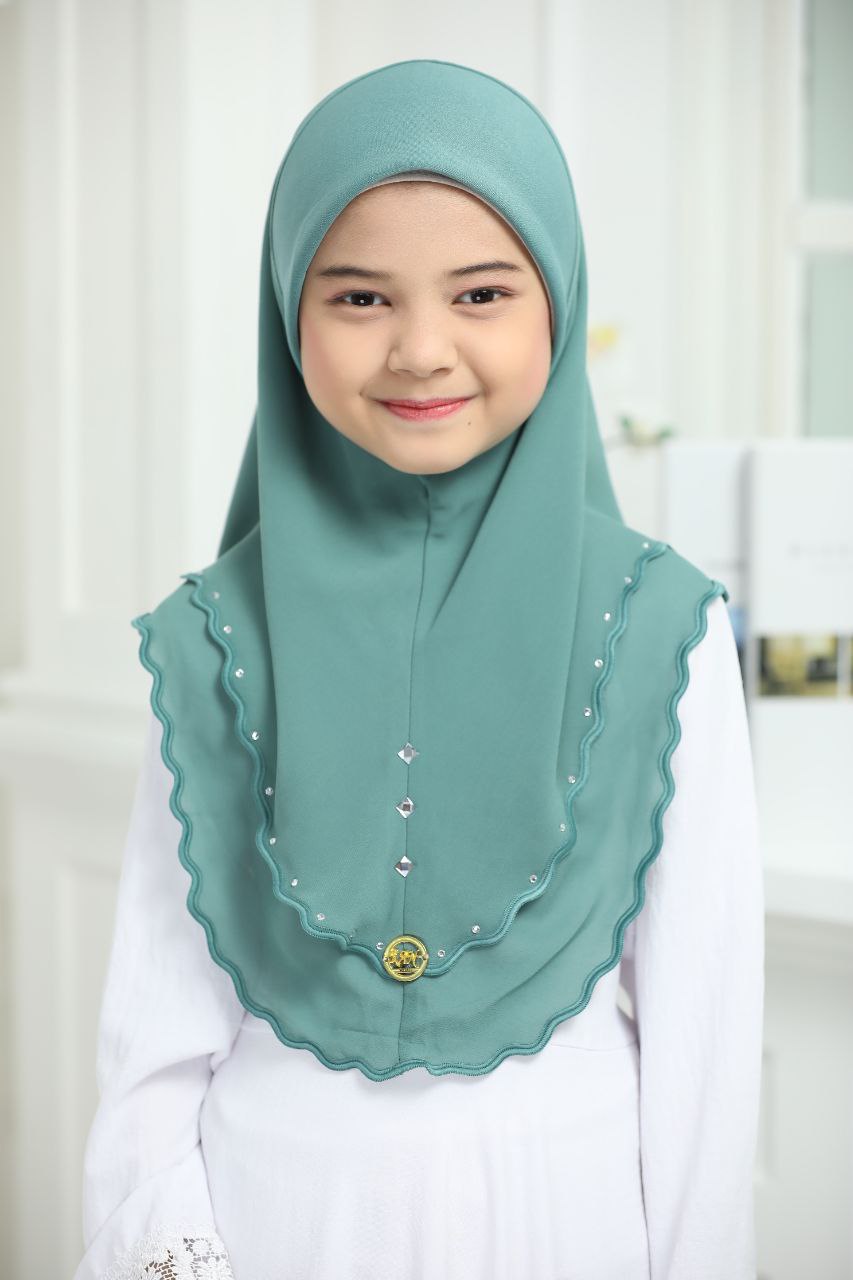 Soft Chiffon Muslim One Piece Pull On Instant Hijab Scarves - Available in Various Colors with Lace Detail for Ramadhan and Eid