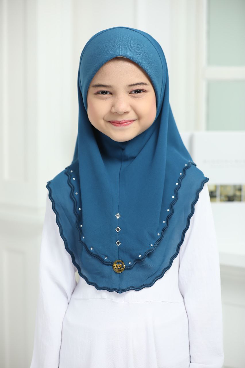 Soft Chiffon Muslim One Piece Pull On Instant Hijab Scarves - Available in Various Colors with Lace Detail for Ramadhan and Eid
