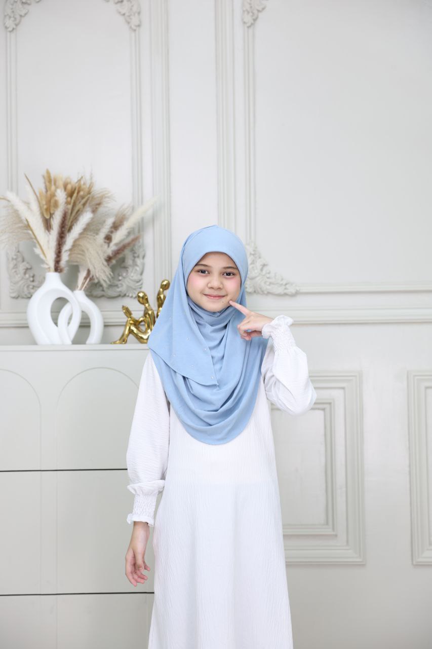 Kids Instant hijab shawl slip-on jersey . Breathable and comfortable
