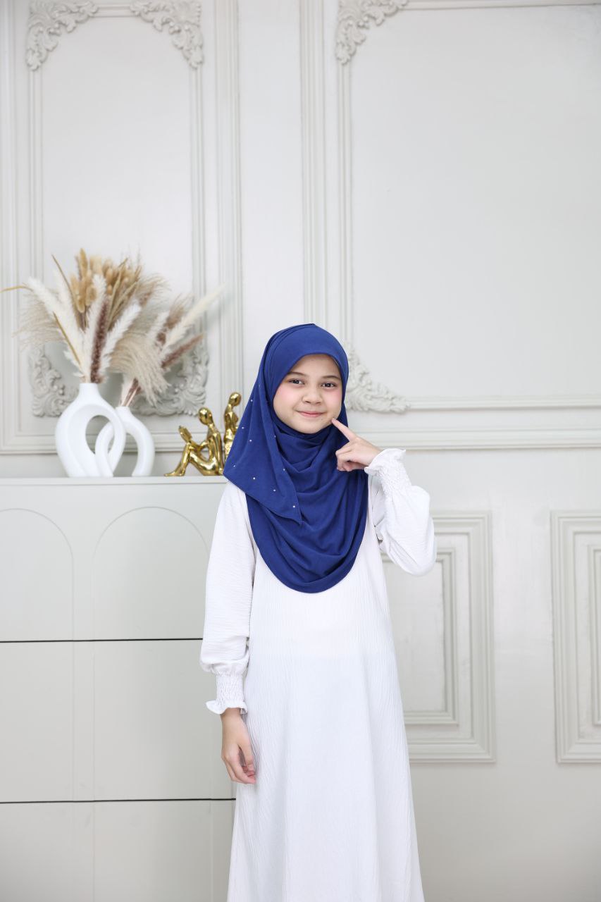 Kids Instant hijab shawl slip-on jersey . Breathable and comfortable