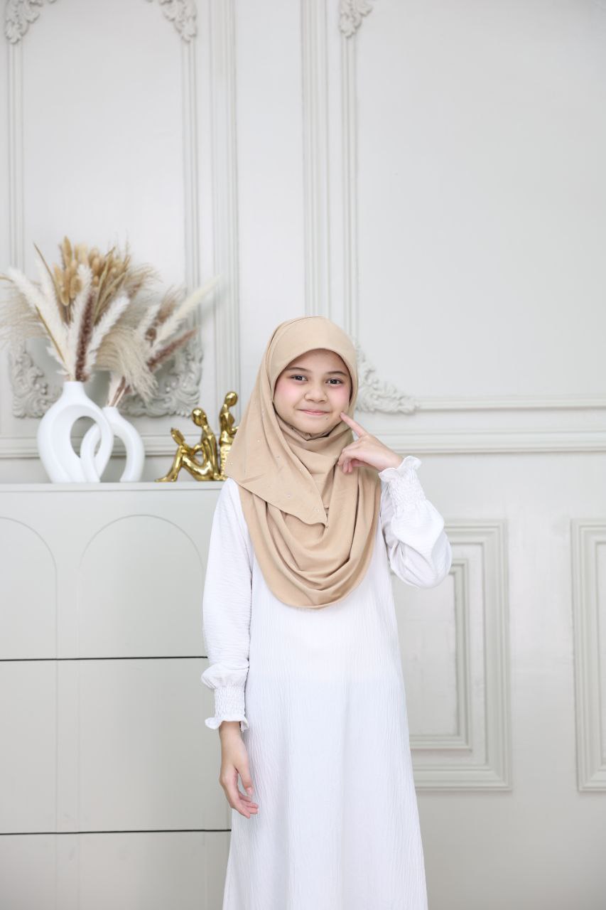 Kids Instant hijab shawl slip-on jersey . Breathable and comfortable