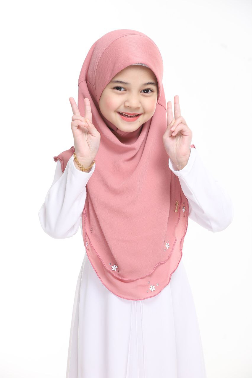 Instant Kids Hijab One Piece Chiffon Hijab with Flower Design with stones