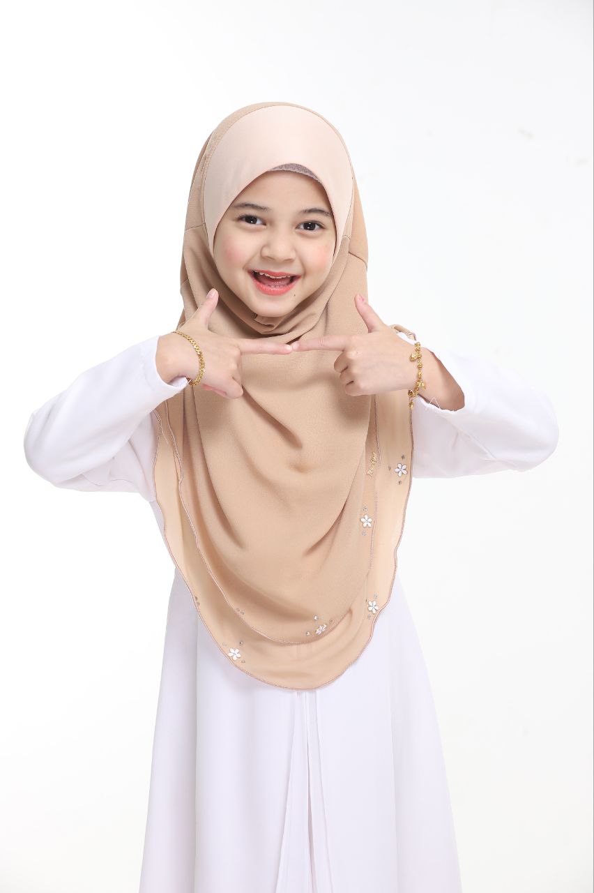 Instant Kids Hijab One Piece Chiffon Hijab with Flower Design with stones